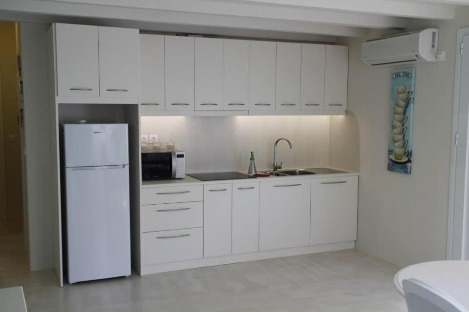 Chiqui Luxury Apartments Alónnisos Kültér fotó